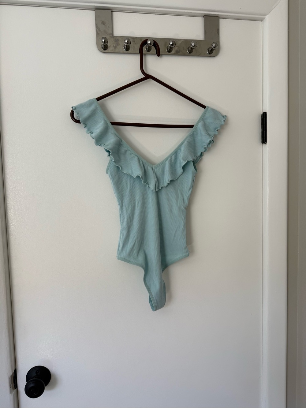 Aritzia Ribbed Bodysuit XS